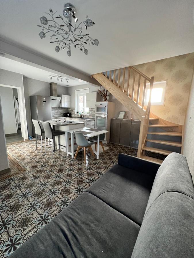 Gîte avec piscine Lestrem Extérieur photo