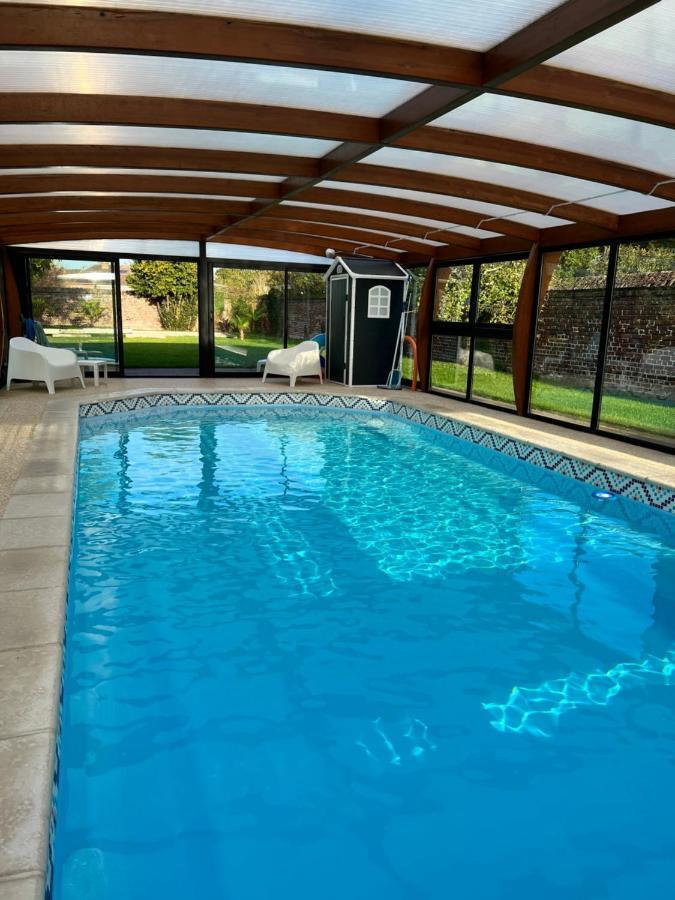 Gîte avec piscine Lestrem Extérieur photo